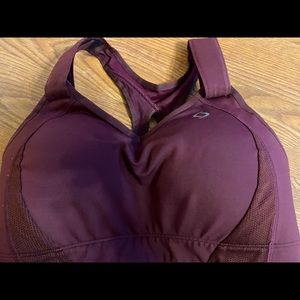 Moving Comfort Juno sports bra - 34DD burgundy